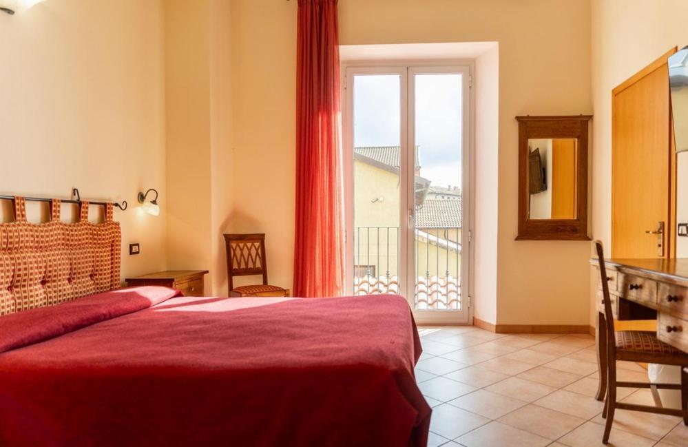 Hotel Rossi Manciano Exterior photo