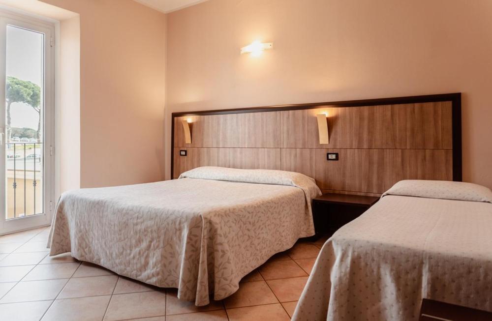Hotel Rossi Manciano Exterior photo